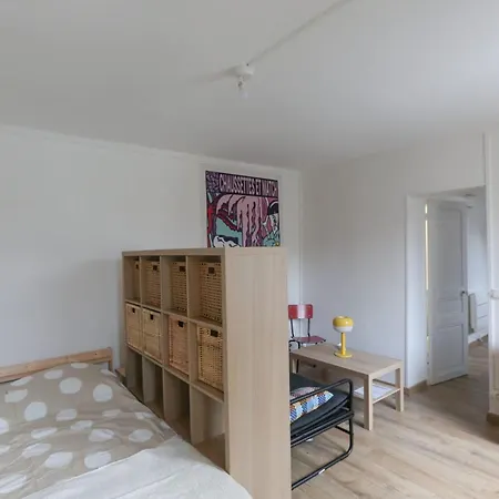 Pleasant Studio In Hypercenter * Saint-Denis